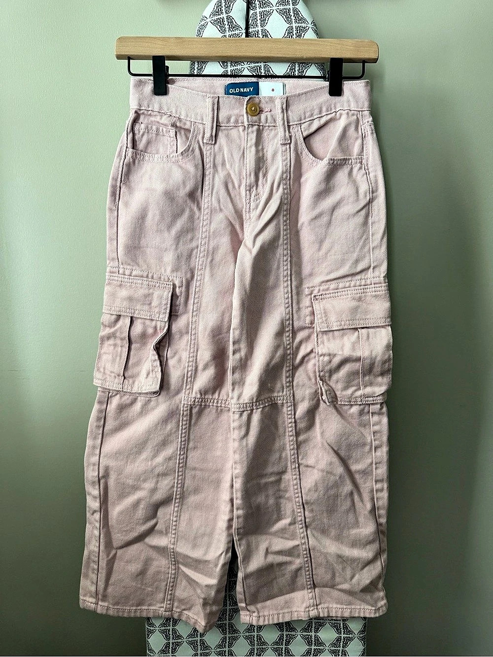 Old Navy Girls Pink Cargo Pants — Size 8, Like New